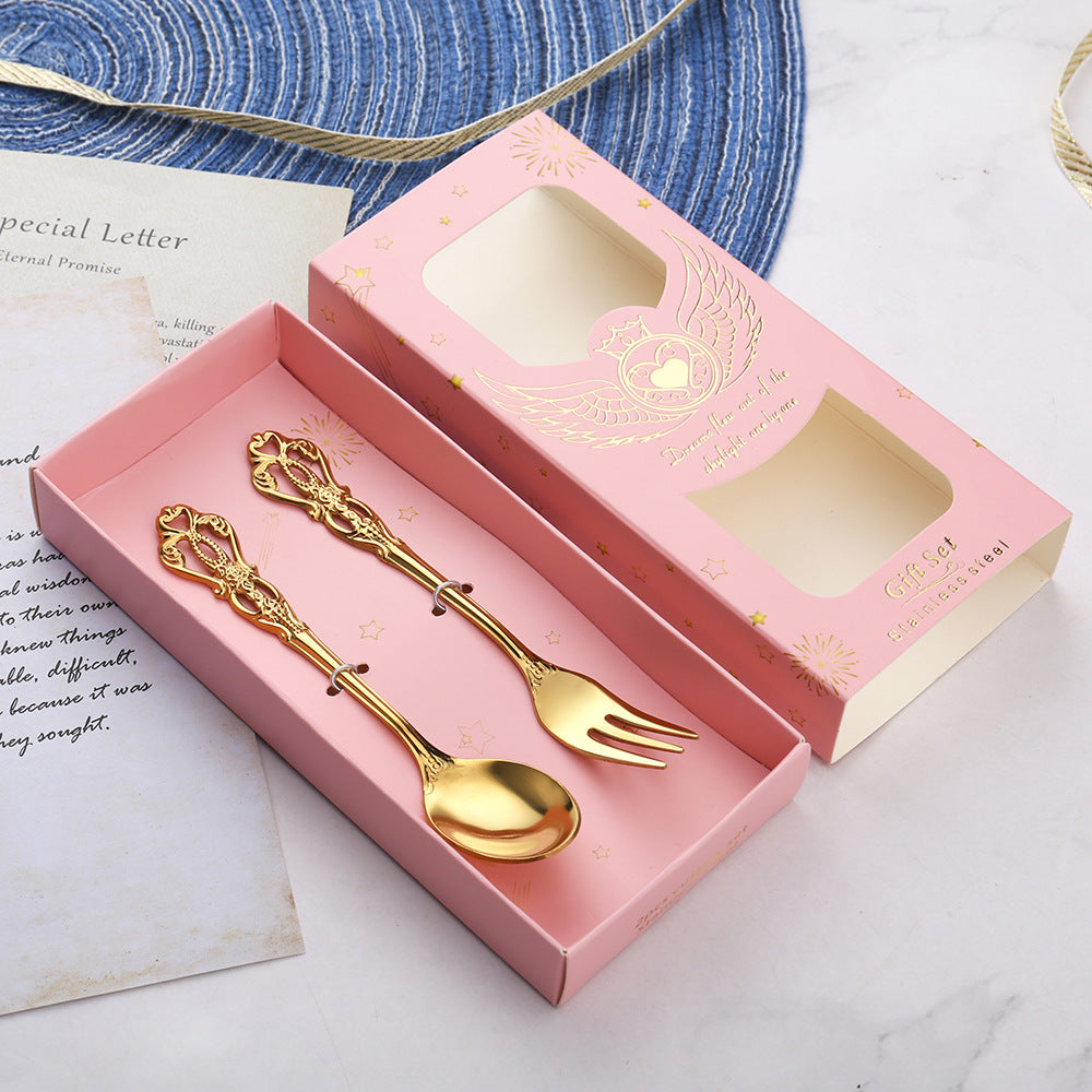 Zerelle – Hollow Carved Spoon Set