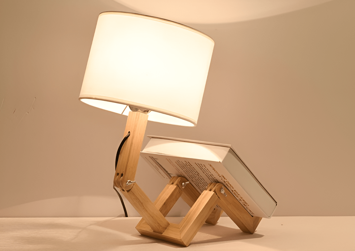 Zerelle – Adjustable Lamp with Wood Details
