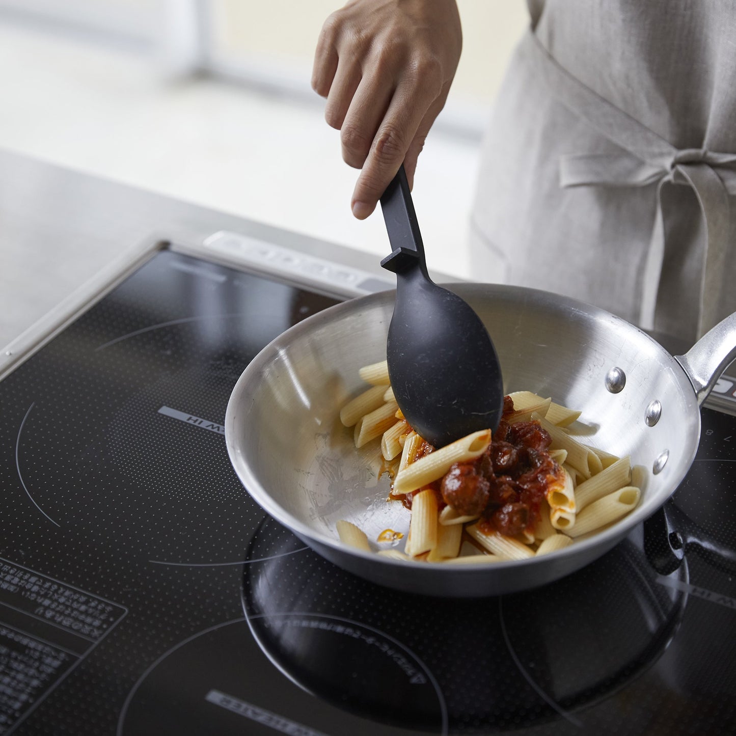 Zerelle – Floating Silicone Spoon