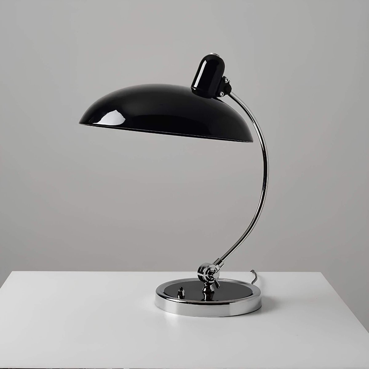 Zerelle – Minimalist Lamp with Nordic Style