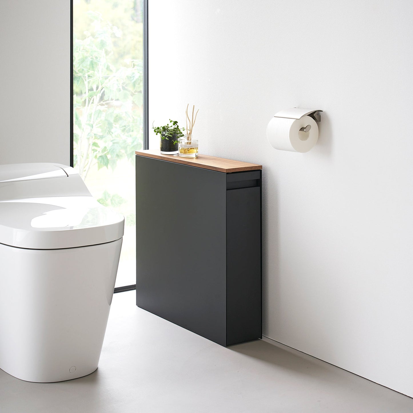Zerelle – Pull-Out Bathroom Storage Cabinet