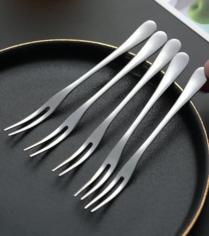 Zerelle – 5 Piece Steel Fruit Forks