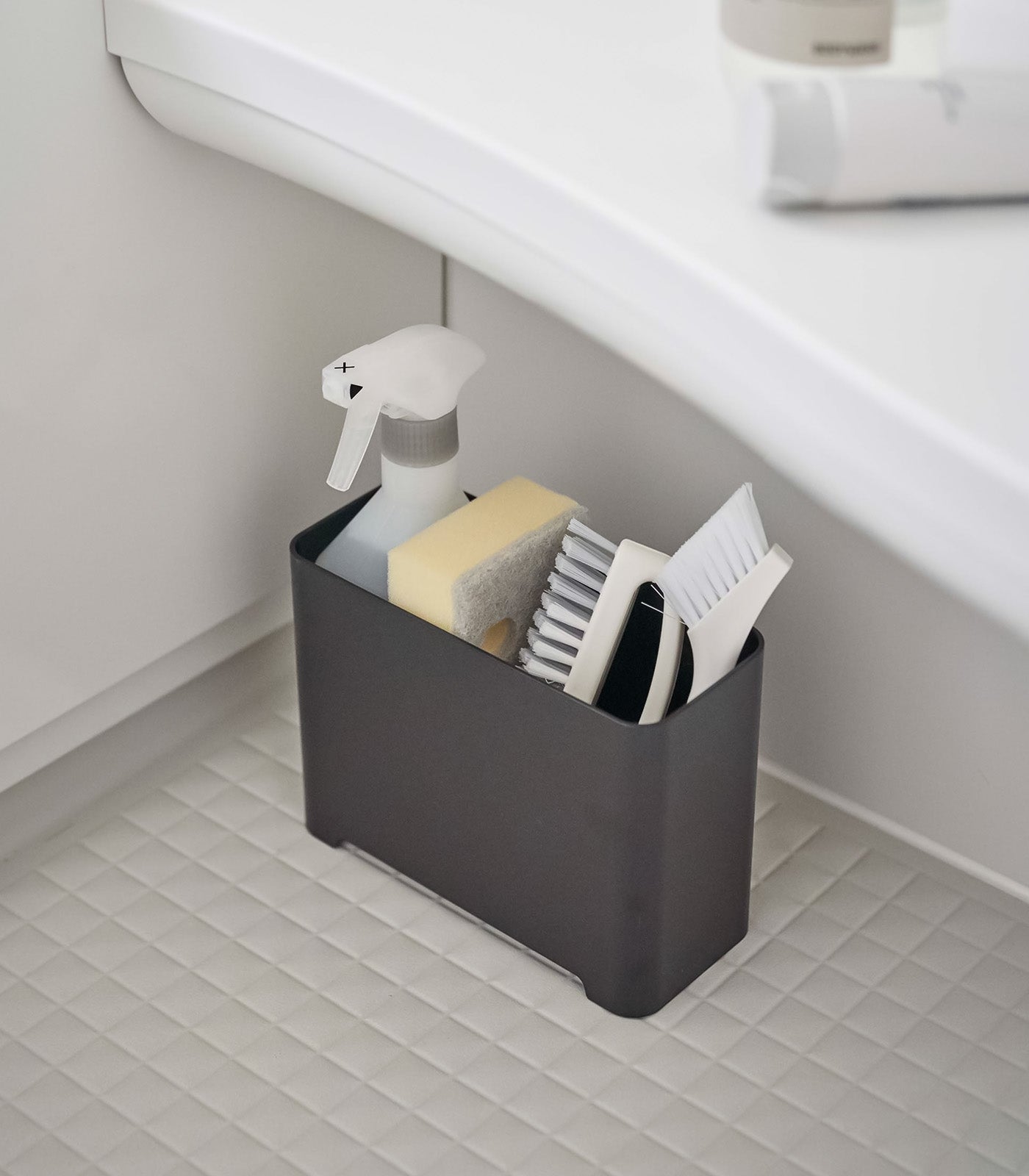 Zerelle – Self-Draining Bath Organizer