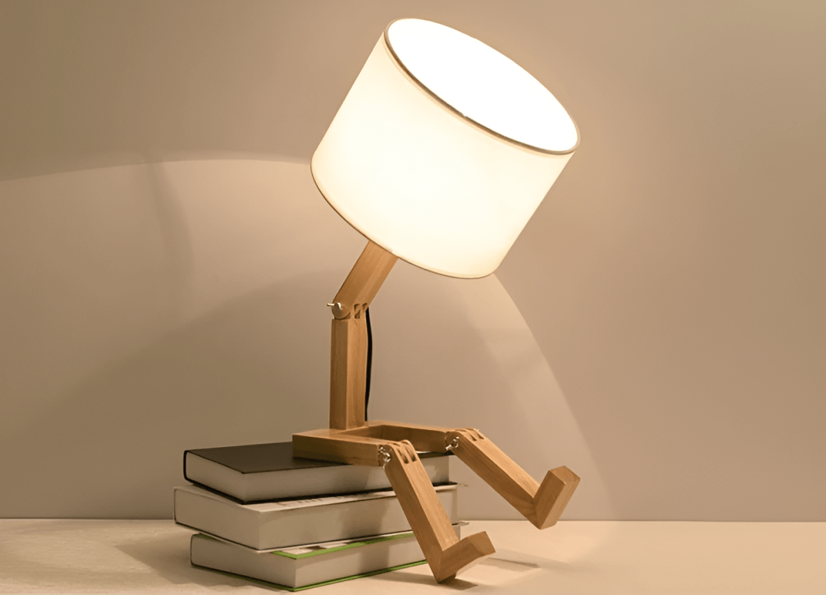 Zerelle – Adjustable Lamp with Wood Details