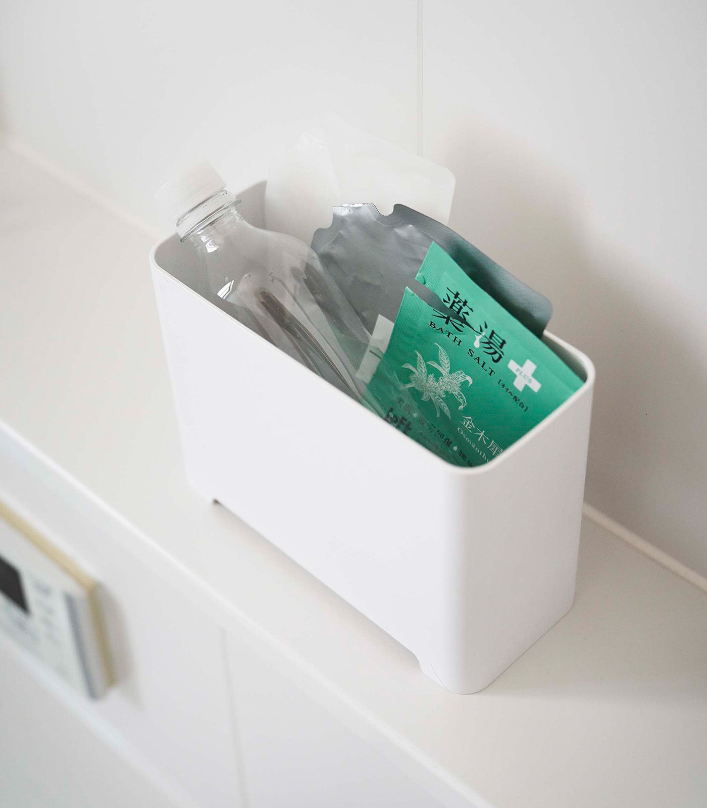 Zerelle – Self-Draining Bath Organizer