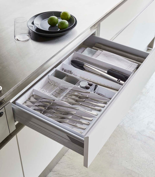 Zerelle – Large Expandable Cutlery Organizer