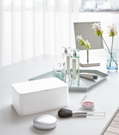 Zerelle – Wipe Dispenser